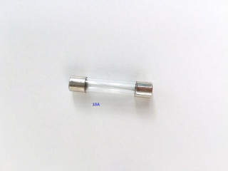 Skleněná pojistka 30x6 mm, 10A